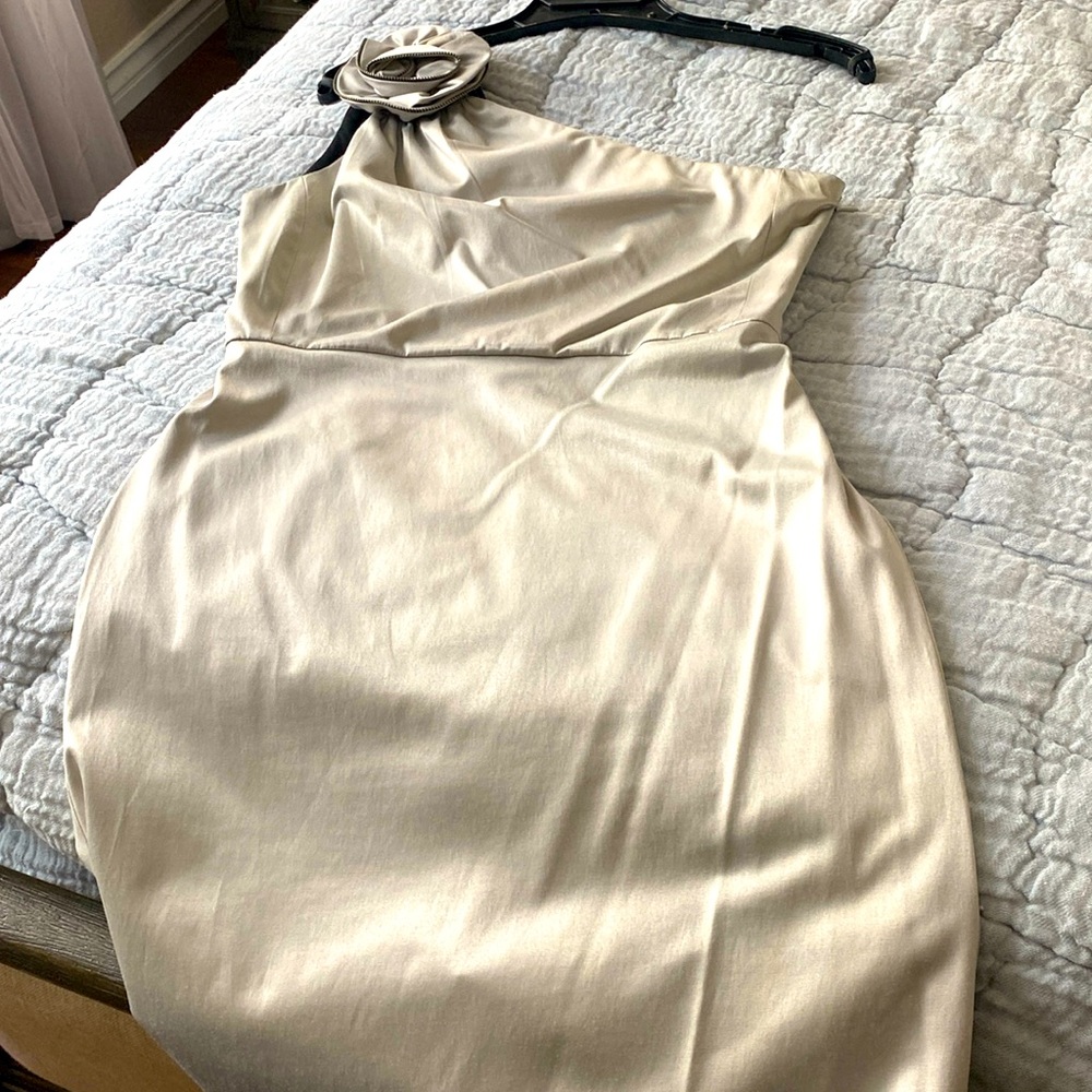 Silver one-shoulder mini dress Size 2